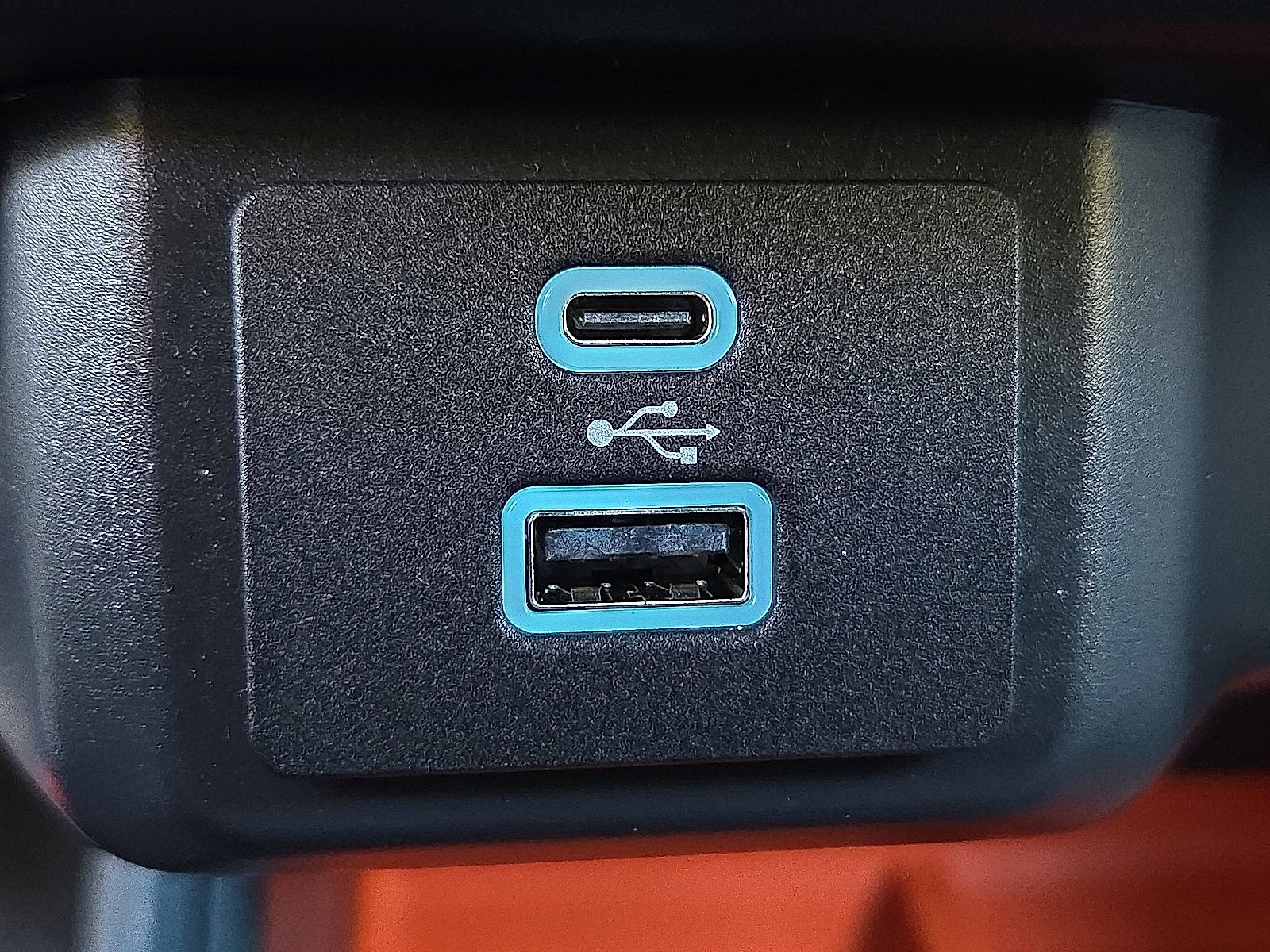 Certified 2022 Ford Maverick XLT image 17