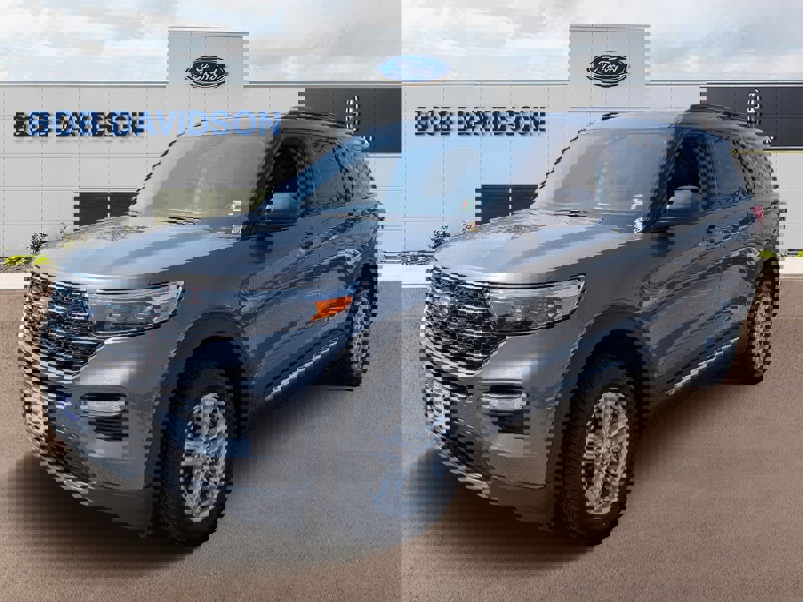 Certified 2023 Ford Explorer XLT w/ Equipment Group 202A image 1