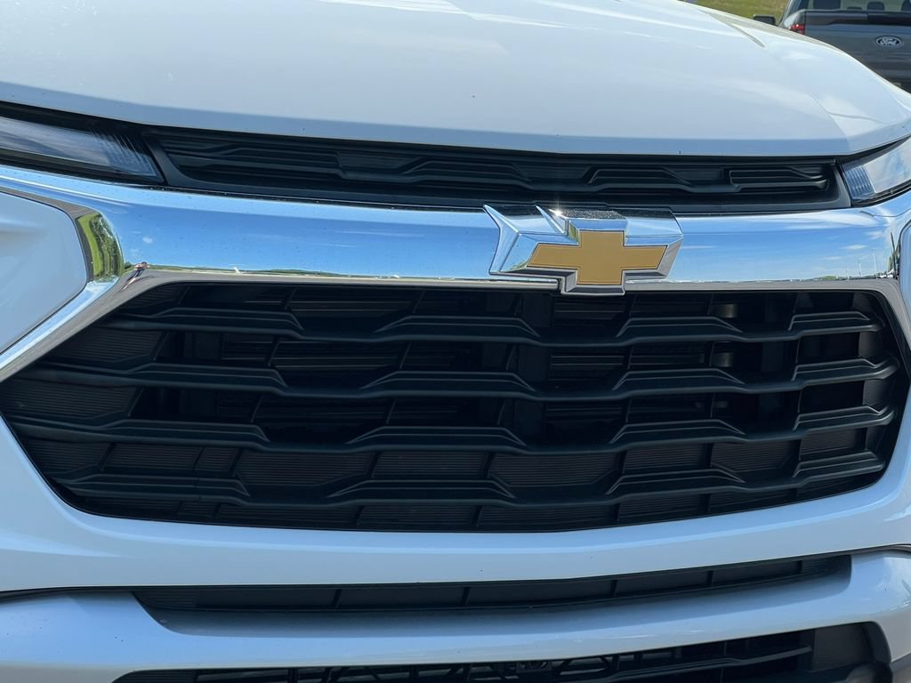 Used 2025 Chevrolet TrailBlazer LT AWD/4WD image 37