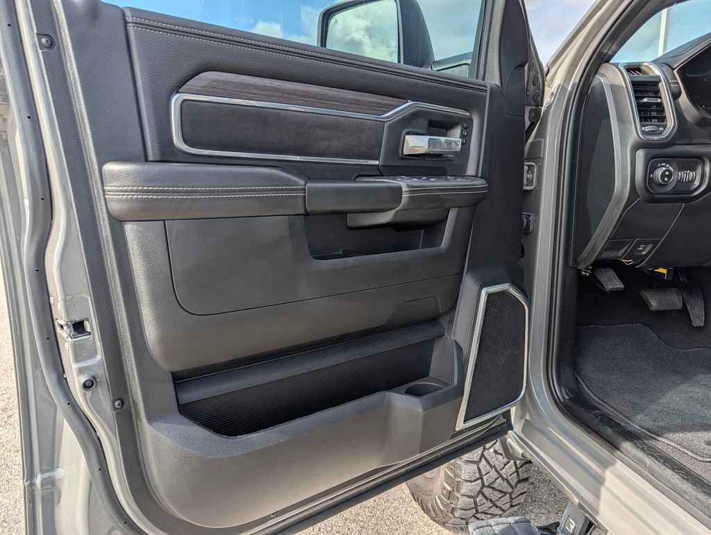 Used 2026 RAM 3500 Laramie w/ Night Edition AWD/4WD image 21