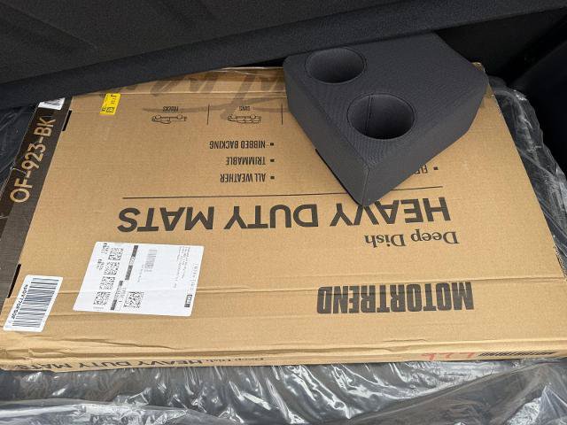 Used 2024 Hyundai Venue SEL FWD image 12