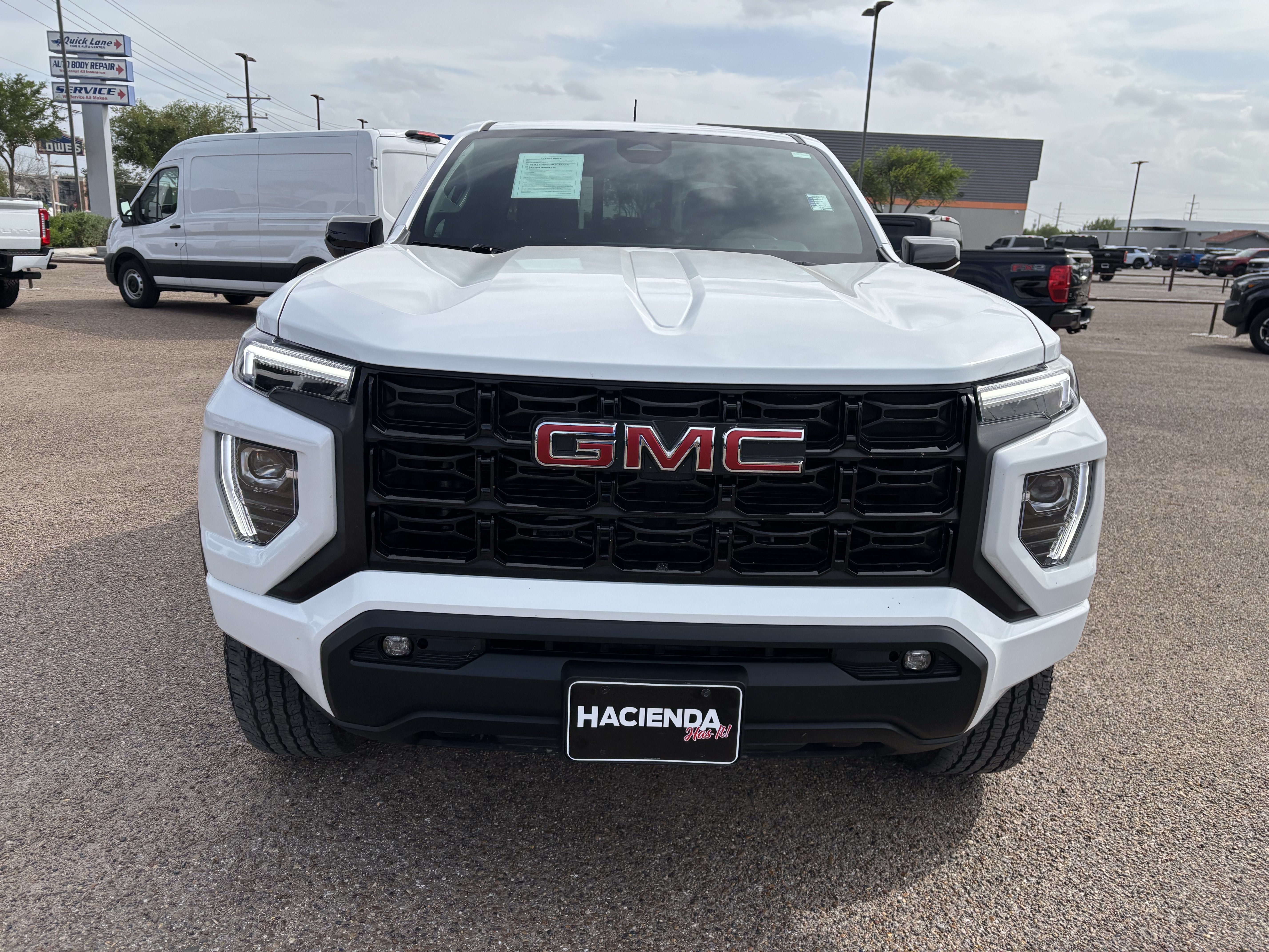 Used 2025 GMC Canyon Elevation w/ Convenience Package RWD image 6