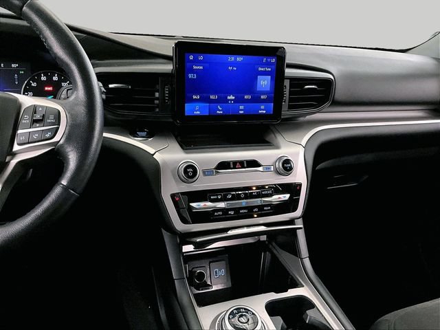 Certified 2022 Ford Explorer XLT AWD/4WD image 6