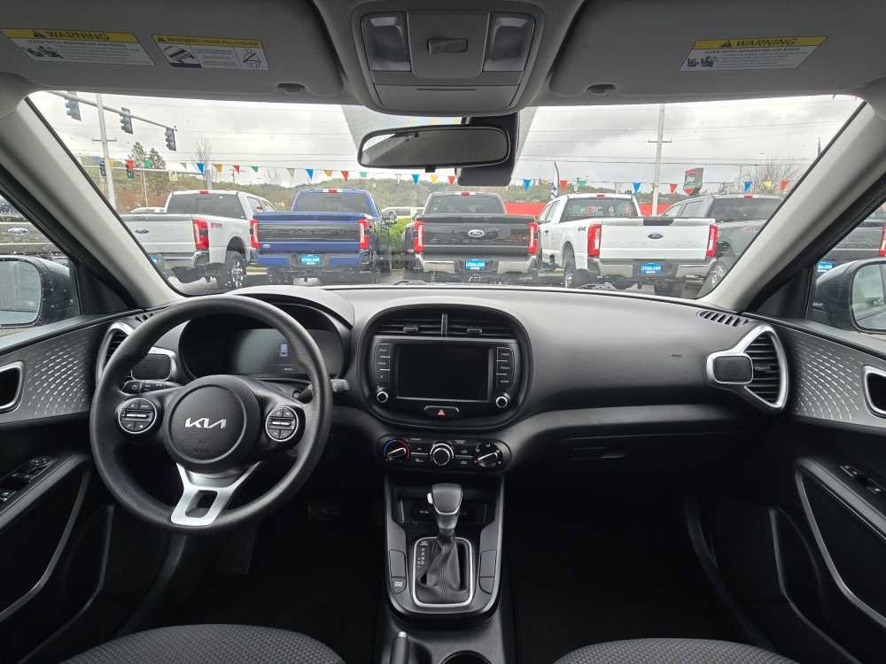 Used 2023 Kia Soul LX w/ Option Group 015 image 15