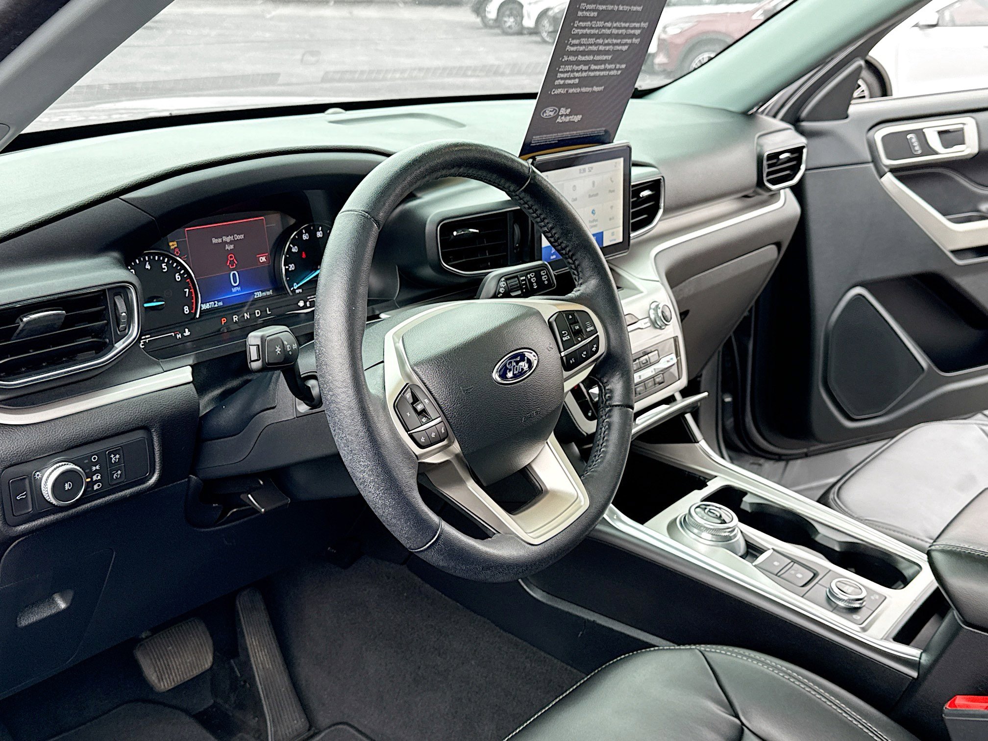 Certified 2022 Ford Explorer XLT w/ Equipment Group 202A image 4