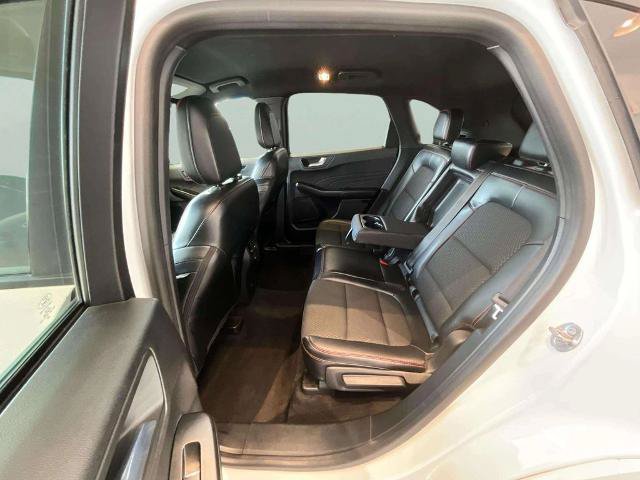 Certified 2023 Ford Escape ST-Line AWD/4WD image 18