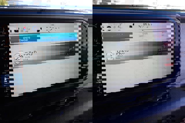 Used 2025 Jeep Gladiator Sport image 29