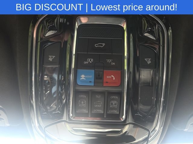Used 2024 Jeep Grand Wagoneer Series III w/ Quick Order Packagew 28T AWD/4WD image 34