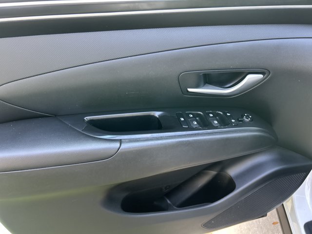 Used 2022 Hyundai Tucson SEL FWD image 22