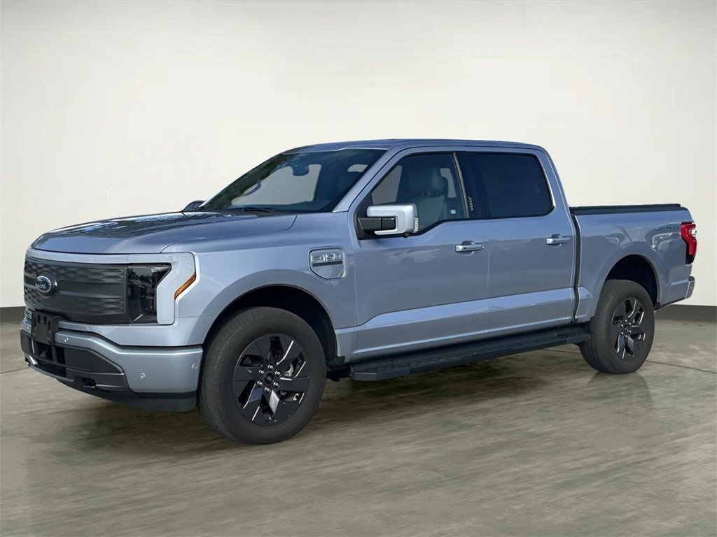 Certified 2022 Ford F150 Lightning Lariat image 2