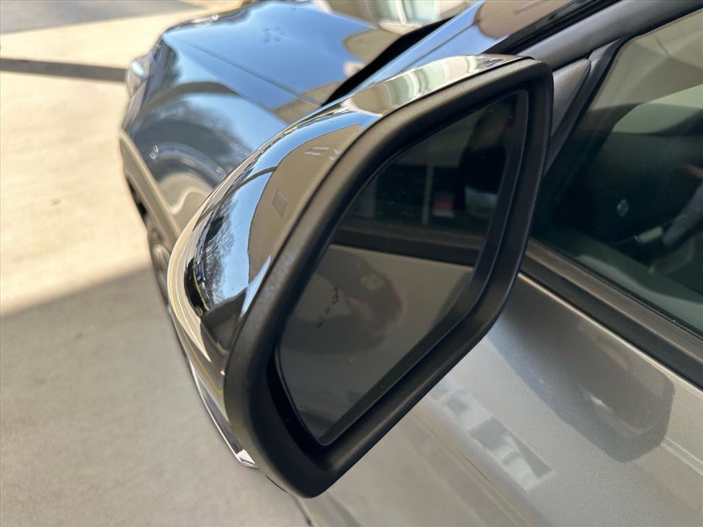 Certified 2025 Ford Explorer Platinum w/ Ultimate Package image 15