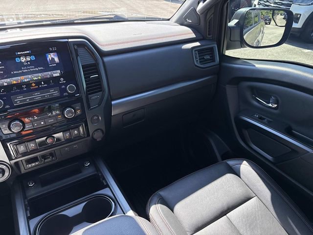 Used 2024 Nissan Titan PRO-4X w/ Pro-4x Convenience Package AWD/4WD image 14