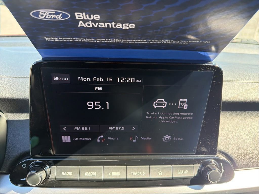 Used 2022 Kia Forte LXS w/ LXS Technology Package image 24