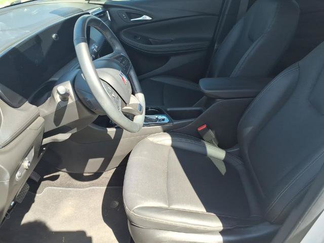 Used 2024 Buick Encore GX Sport Touring w/ Comfort Package FWD image 13