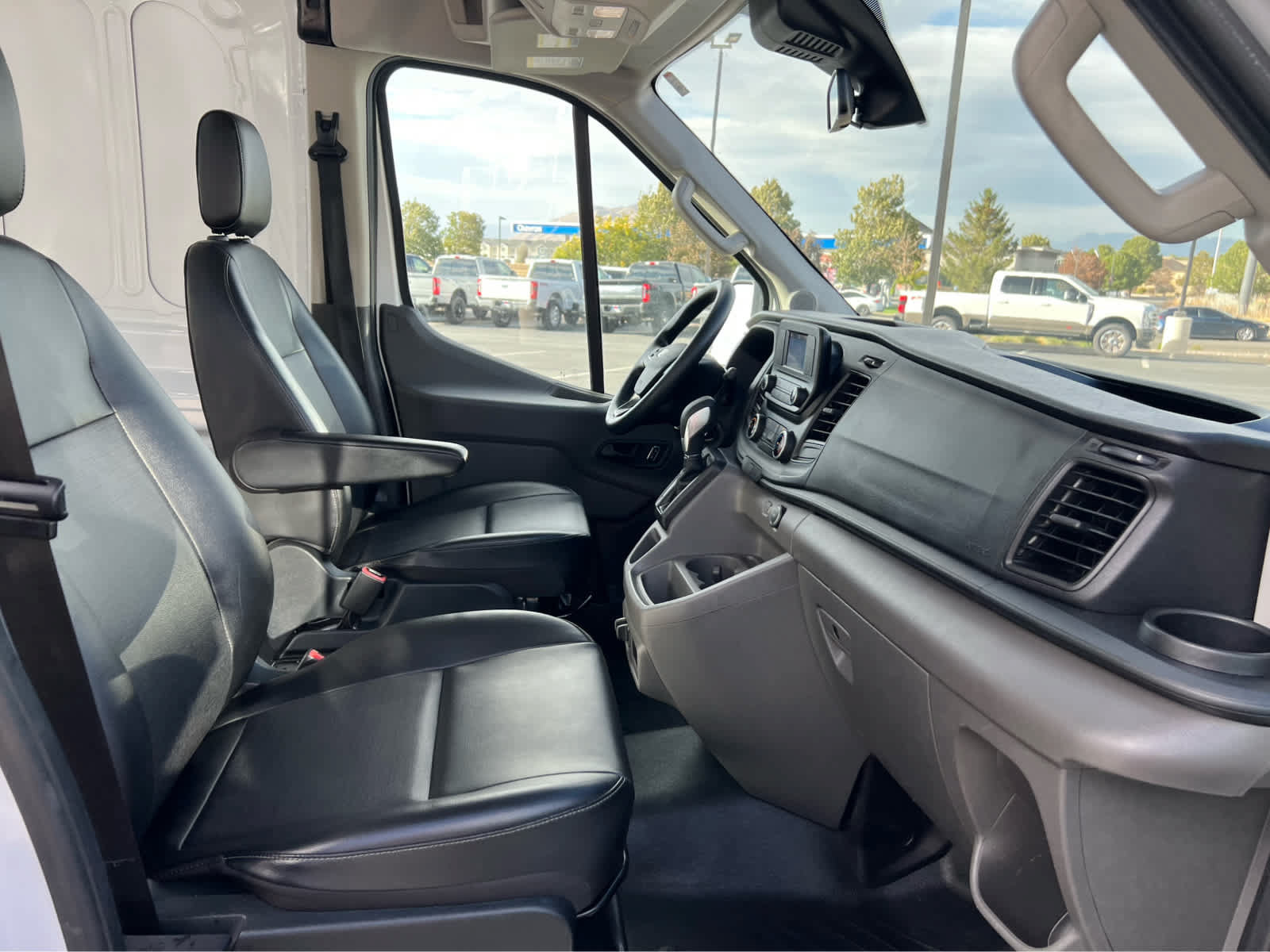 Certified 2023 Ford Transit 250 Medium Roof w/ Load Area Protection Package RWD image 19