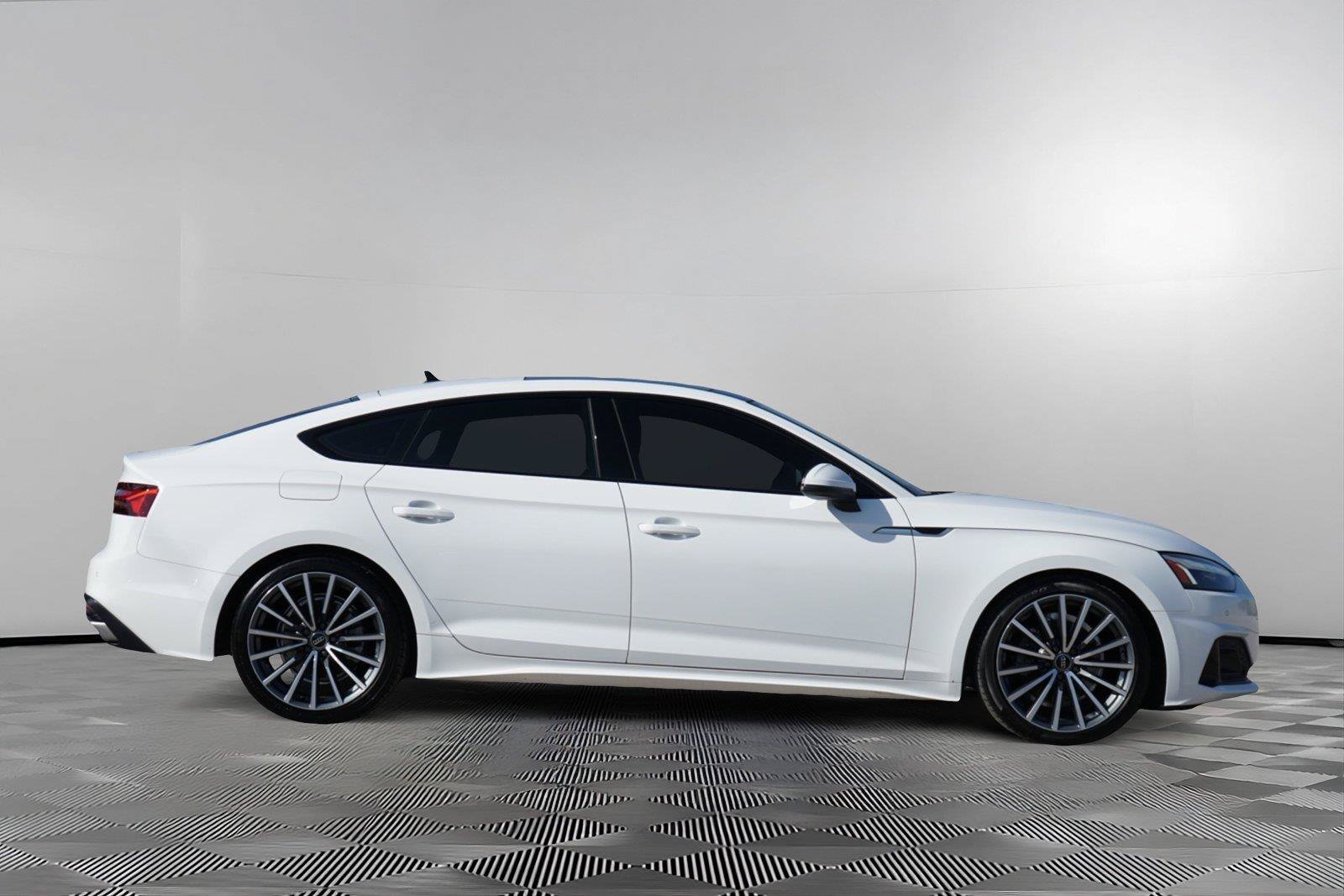 Used 2023 Audi A5 2.0T Premium Plus w/ Premium Plus AWD/4WD image 4