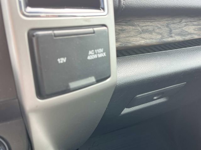 Certified 2020 Ford F150 Lariat image 35