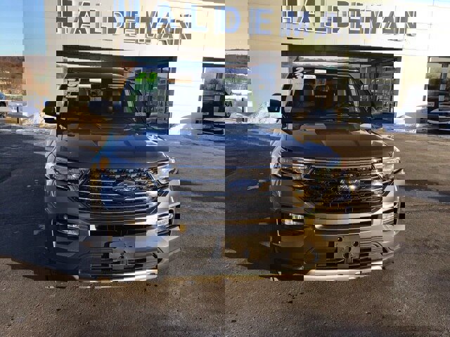 Certified 2023 Ford Explorer XLT w/ Equipment Group 202A image 7