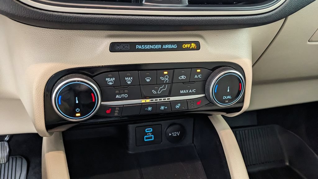 Certified 2022 Ford Escape SE w/ Convenience Package AWD/4WD image 28