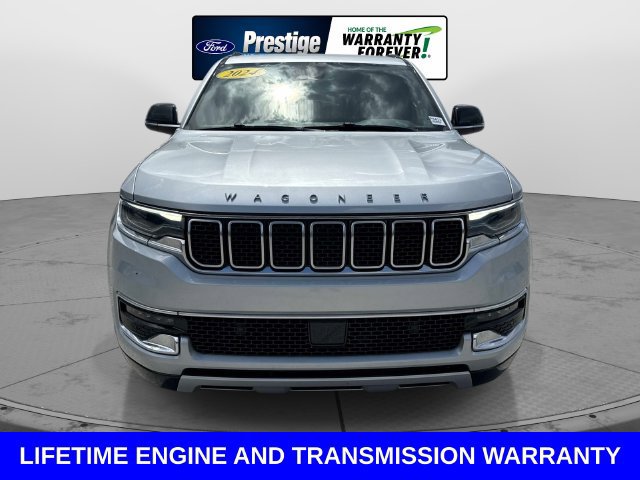 Used 2024 Jeep Wagoneer L Series II w/ Flexible Seating Group RWD image 9