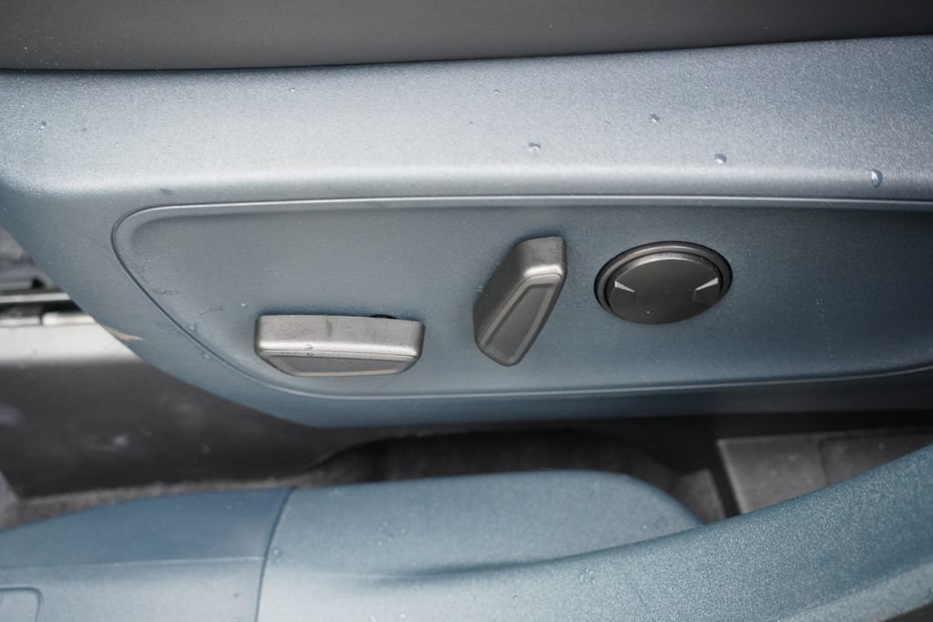 Certified 2025 Ford Maverick Lobo AWD/4WD image 24