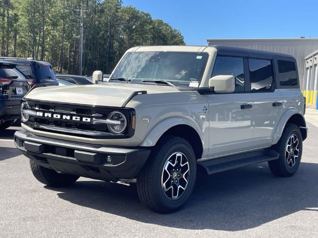 Certified 2026 Ford Bronco Outer Banks AWD/4WD image 31
