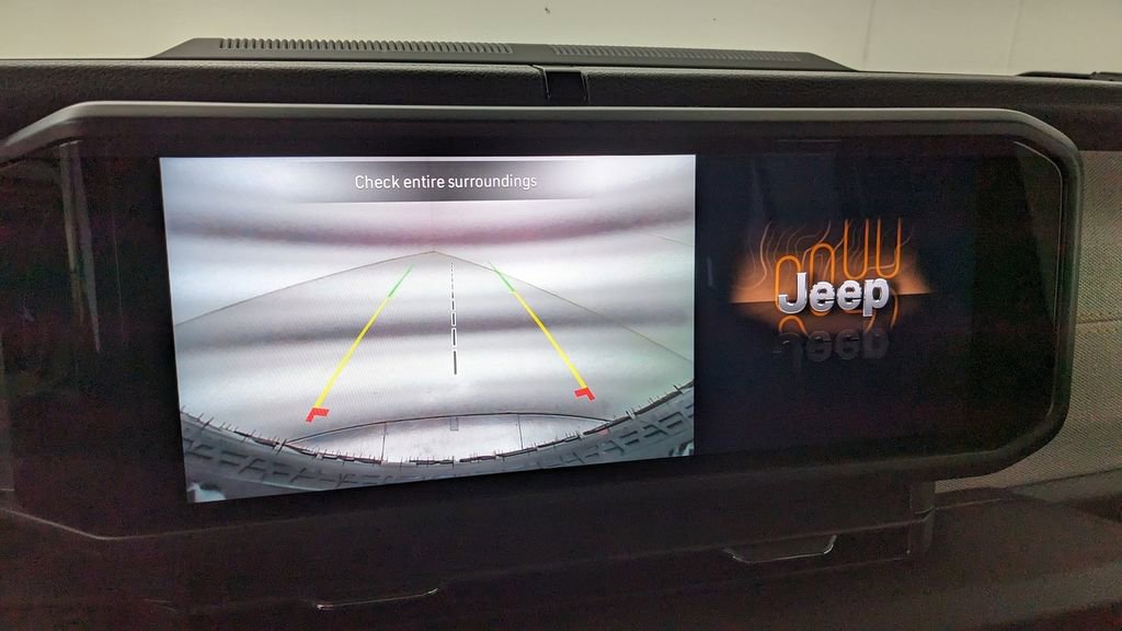 Used 2025 Jeep Wrangler Unlimited Sport S 4xe AWD/4WD image 24