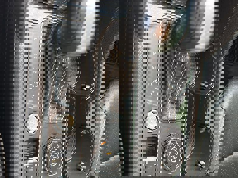 Used 2023 Volkswagen Atlas SE image 29