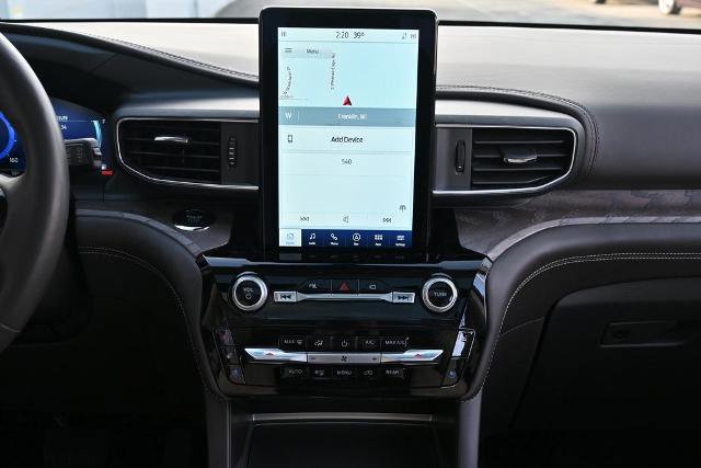 Certified 2022 Ford Explorer Platinum w/ Equipment Group 601A image 34