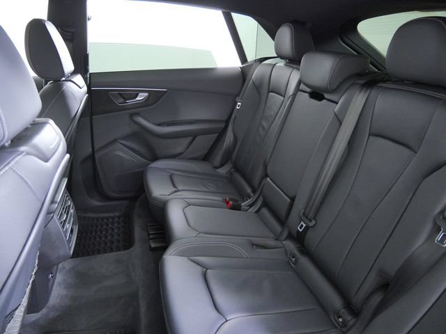Used 2021 Audi Q8 Premium AWD/4WD image 20
