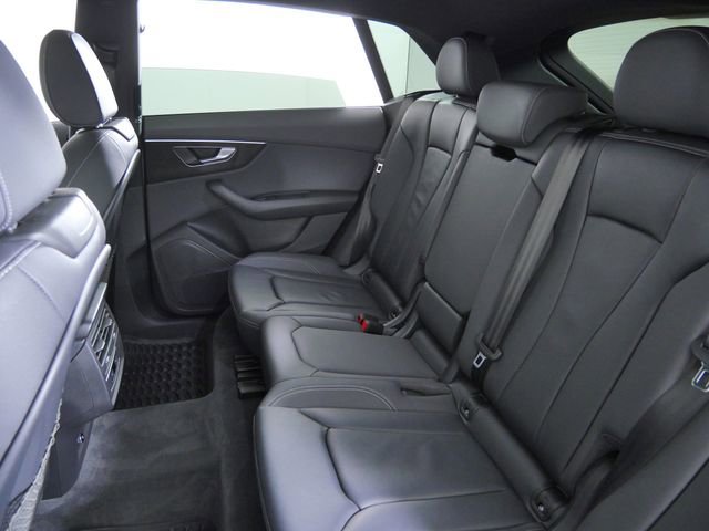 Used 2021 Audi Q8 Premium AWD/4WD image 20