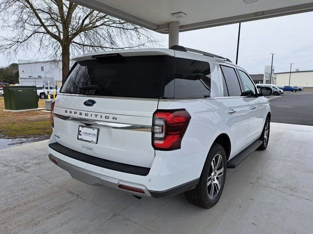 Certified 2024 Ford Expedition Limited image 4