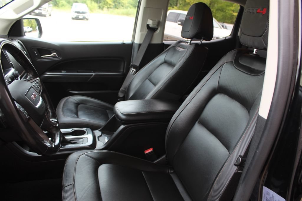 Used 2022 GMC Canyon AT4 AWD/4WD image 15