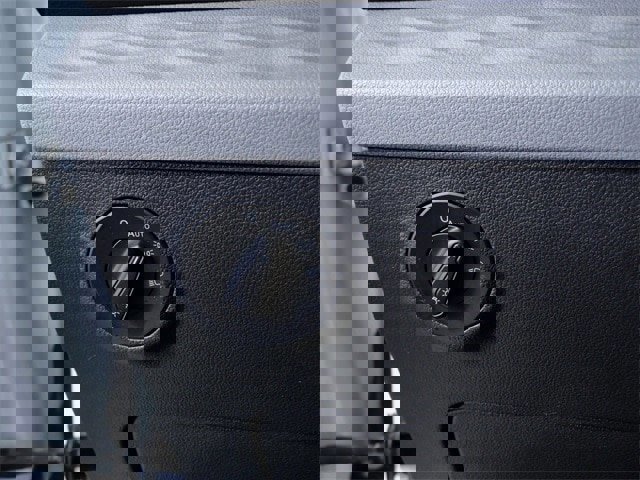 Used 2022 Volkswagen Taos S image 24