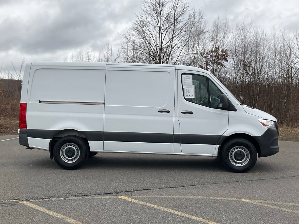 Used 2021 Mercedes-Benz Sprinter 144 Cargo image 22