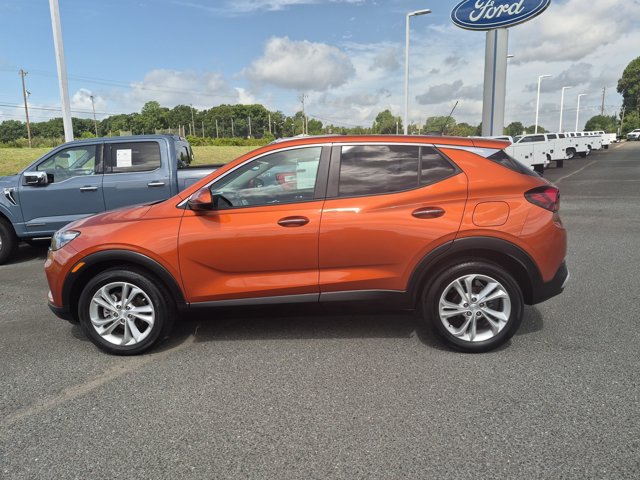 Used 2023 Buick Encore GX Preferred w/ Cold Weather Comfort Package FWD image 7