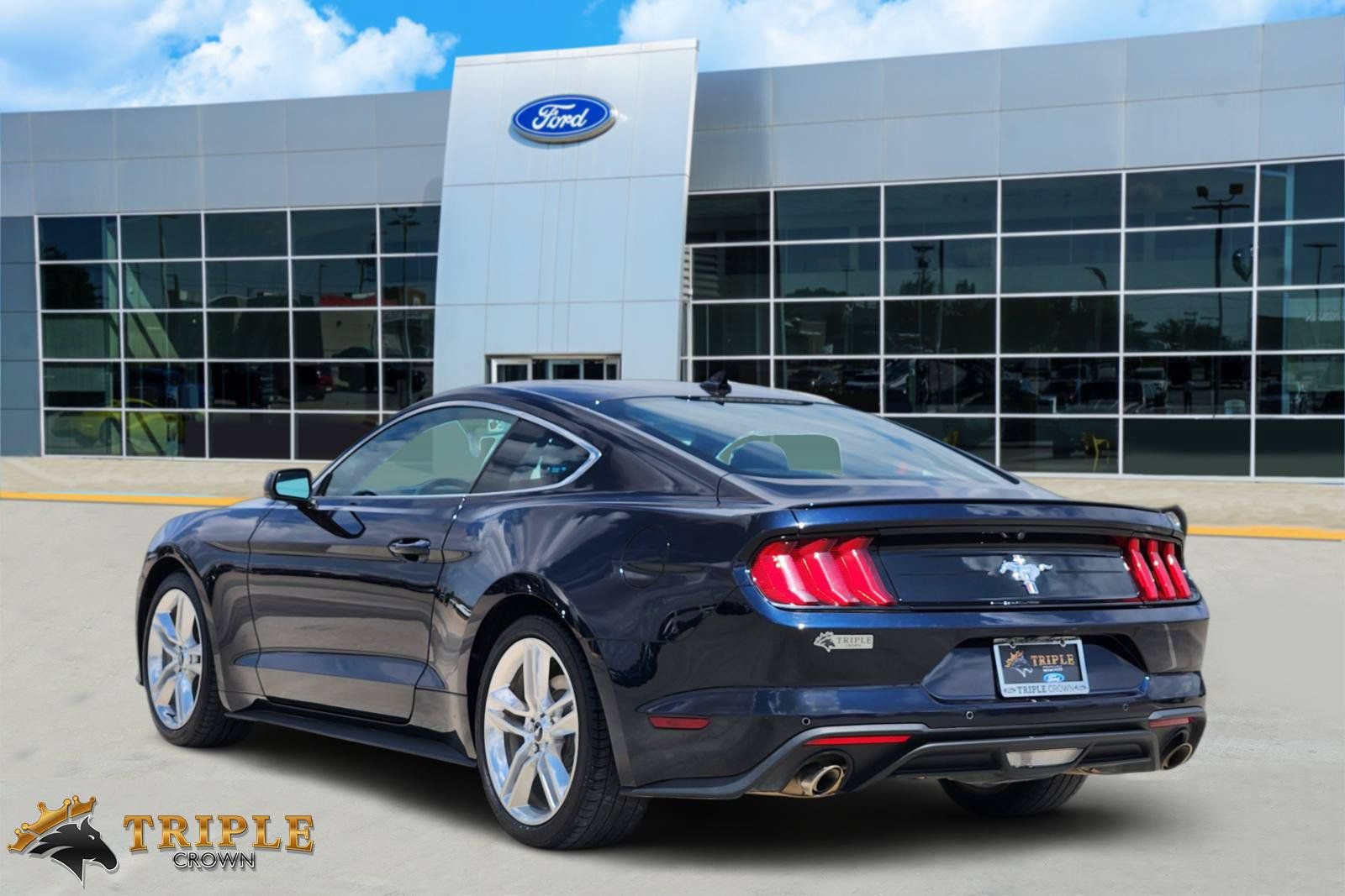 Certified 2021 Ford Mustang Premium w/ Pony Package RWD image 4
