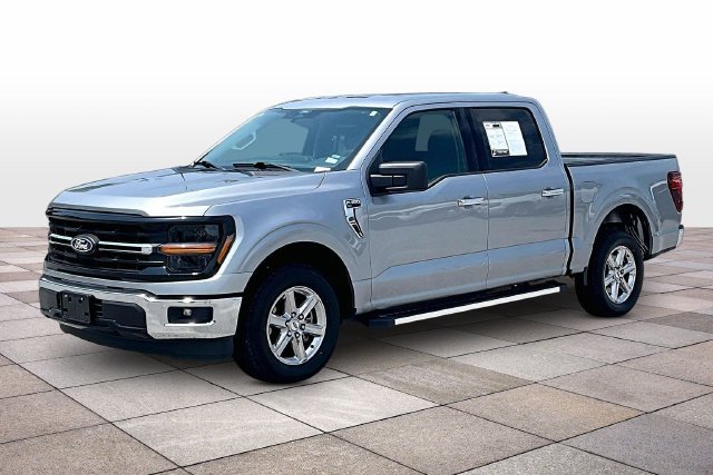 Certified 2025 Ford F150 XLT w/ Equipment Group 301A Standard RWD image 13