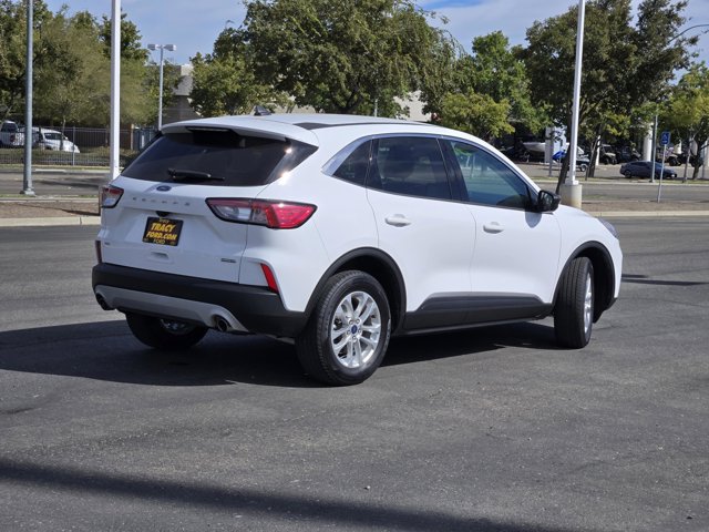 Certified 2022 Ford Escape SE AWD/4WD image 4