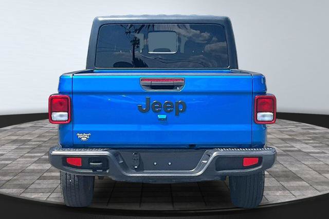Used 2023 Jeep Gladiator Sport AWD/4WD image 4