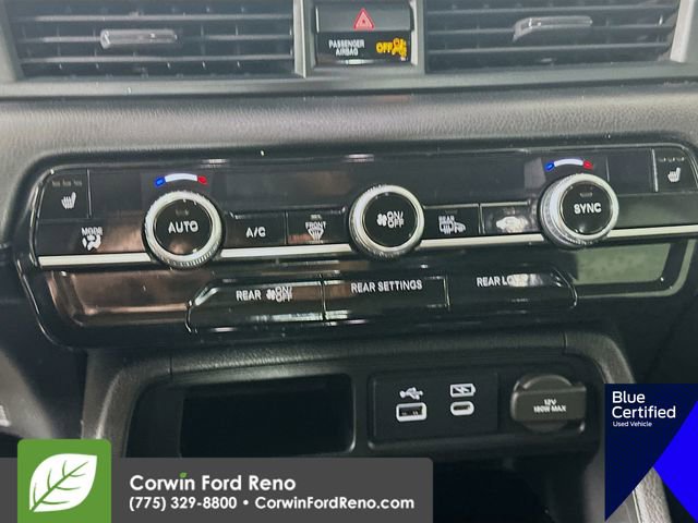 Used 2023 Honda Pilot Touring image 19