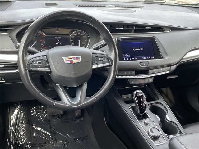 Used 2023 Cadillac XT4 Premium Luxury w/ Cold Weather Package image 7
