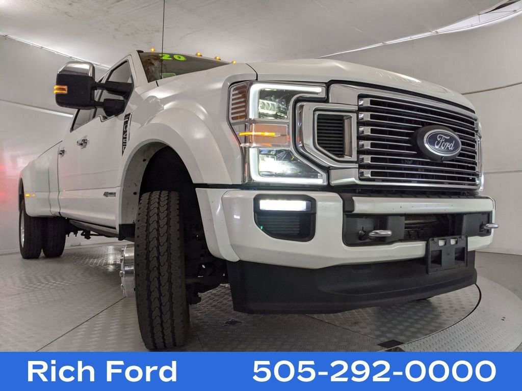 Certified 2020 Ford F450 Platinum w/ FX4 Off-Road Package image 9