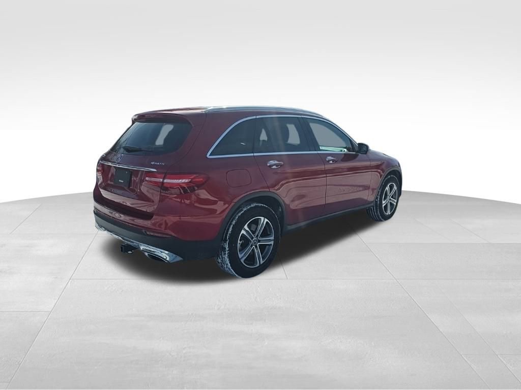 Used 2019 Mercedes-Benz GLC 300 4MATIC image 5