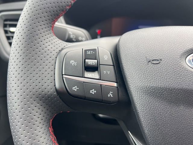 Certified 2023 Ford Escape ST-Line w/ Tech Pack #1 image 10