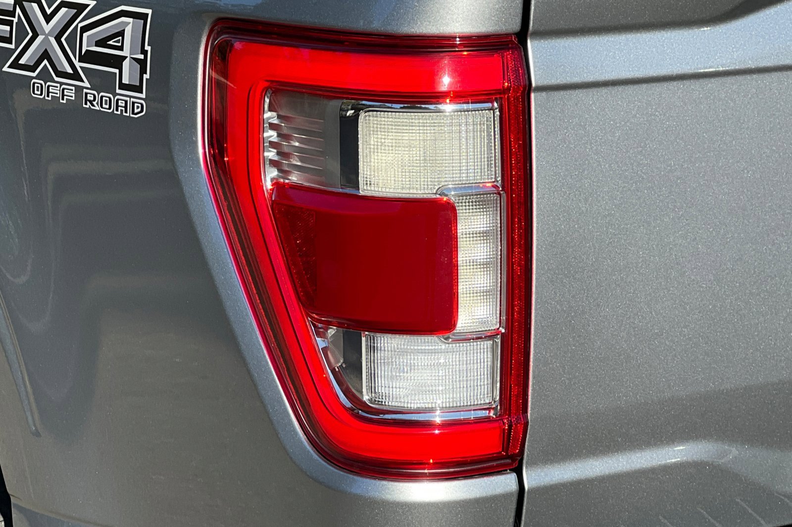 Certified 2021 Ford F150 Lariat w/ Equipment Group 502A High image 48