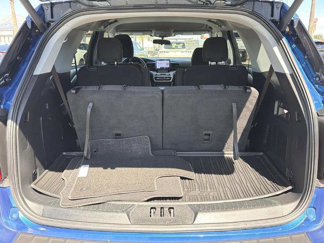 Certified 2022 Ford Explorer XLT RWD image 21