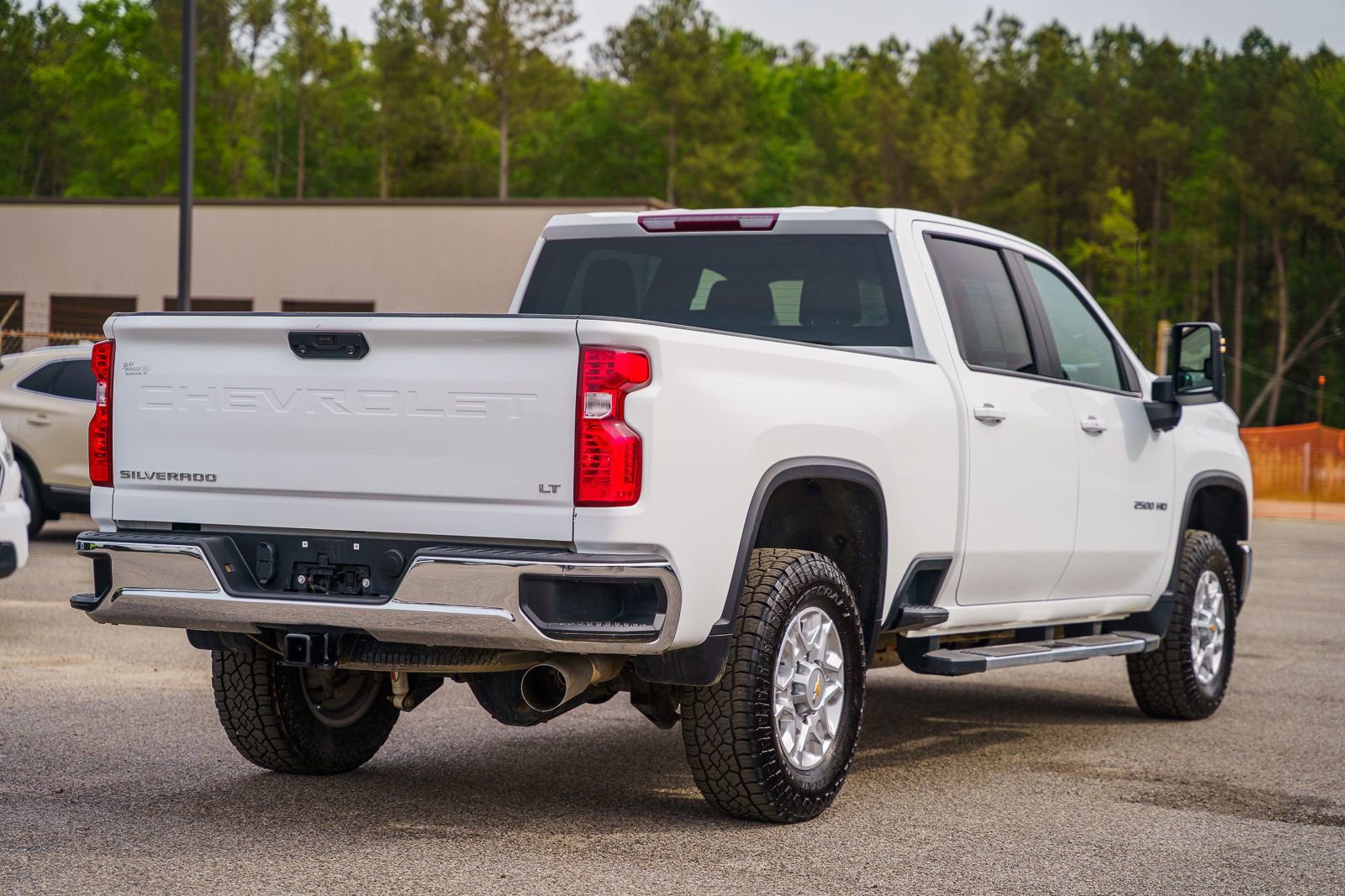 Used 2024 Chevrolet Silverado 2500 LT image 5
