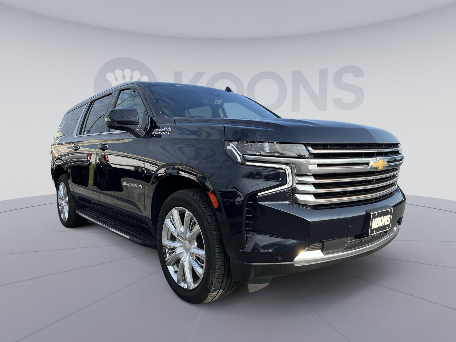Used 2022 Chevrolet Suburban High Country w/ Max Trailering Package AWD/4WD image 10