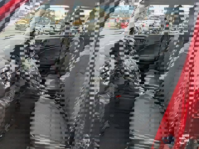 Used 2025 Hyundai Venue Limited image 15